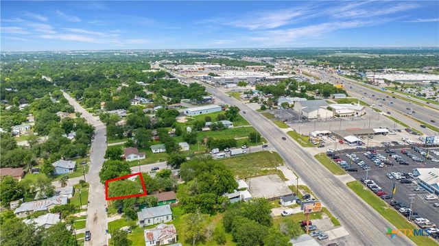 414 Orange Avenue, New Braunfels, TX 78130
