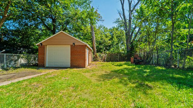 845 Floyd Street, Gary, IN 46403