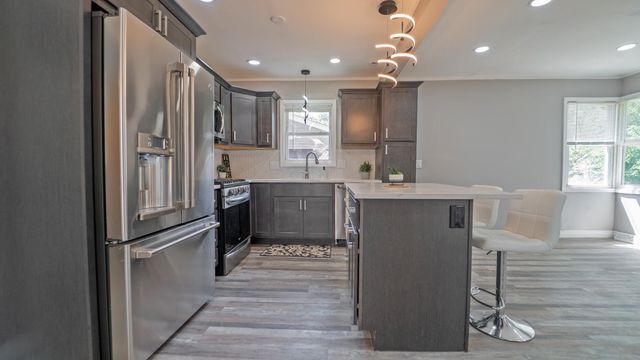 845 Floyd Street, Gary, IN 46403