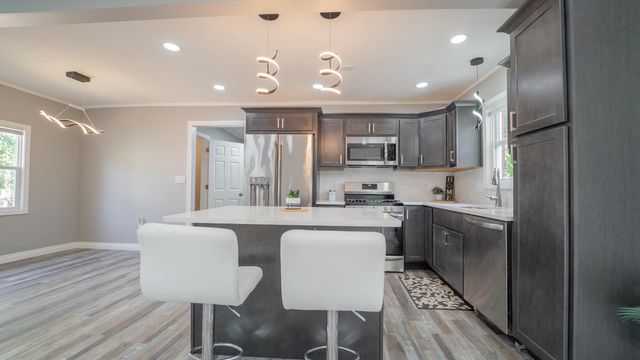 845 Floyd Street, Gary, IN 46403