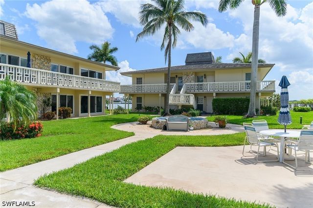 1215 Edington PL H4, Marco Island, FL 34145