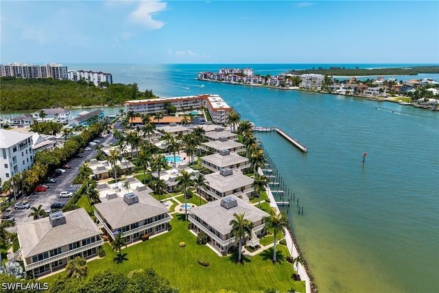 1215 Edington PL H4, Marco Island, FL 34145