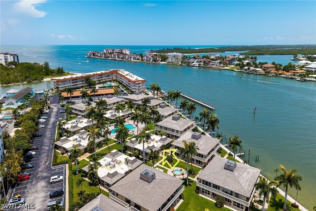1215 Edington PL H4, Marco Island, FL 34145