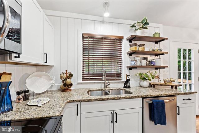 2513 PITTSTON RD, Fredericksburg, VA 22408