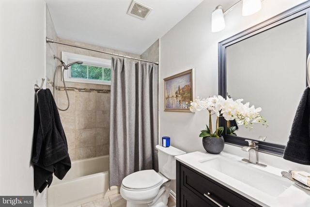 2513 PITTSTON RD, Fredericksburg, VA 22408