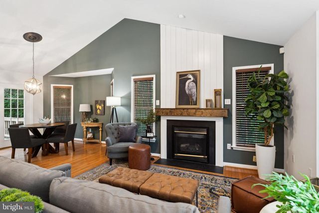 2513 PITTSTON RD, Fredericksburg, VA 22408