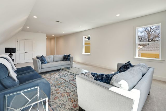 1657 YORK AVE, Memphis, TN 38104