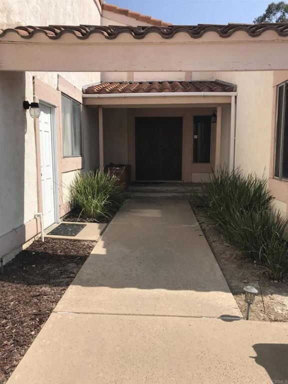 4193 Rueda Dr., San Diego, CA 92124