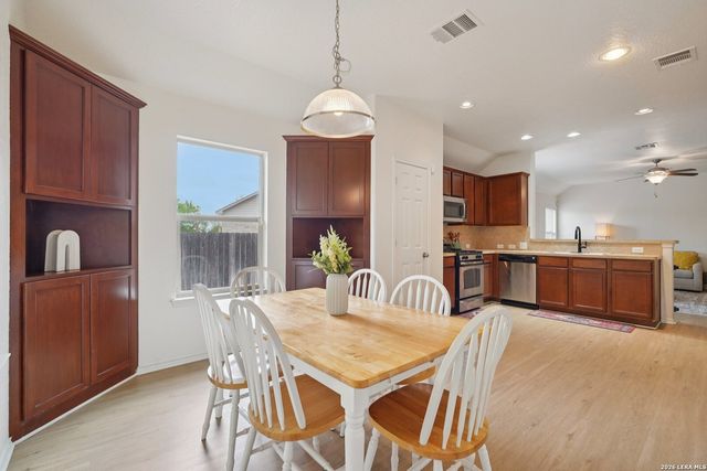 9025 Peridot, Schertz, TX 78154