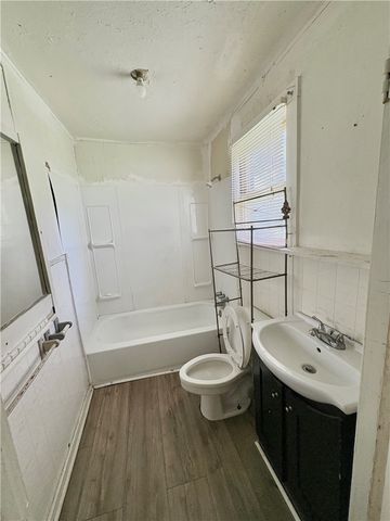 1803 West 18th Street, Bryan, TX 77803