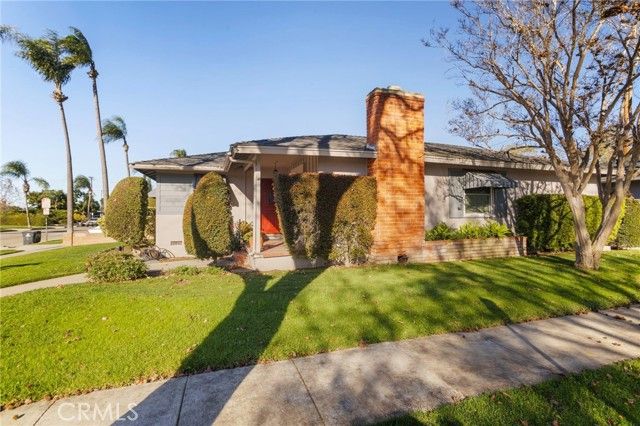 2601 N Flower, Santa Ana, CA 92706