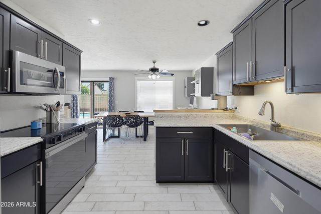 6623 W BROWN Street, Glendale, AZ 85302