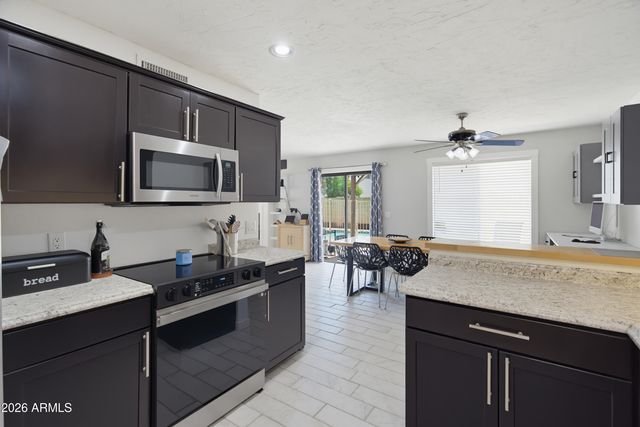6623 W BROWN Street, Glendale, AZ 85302