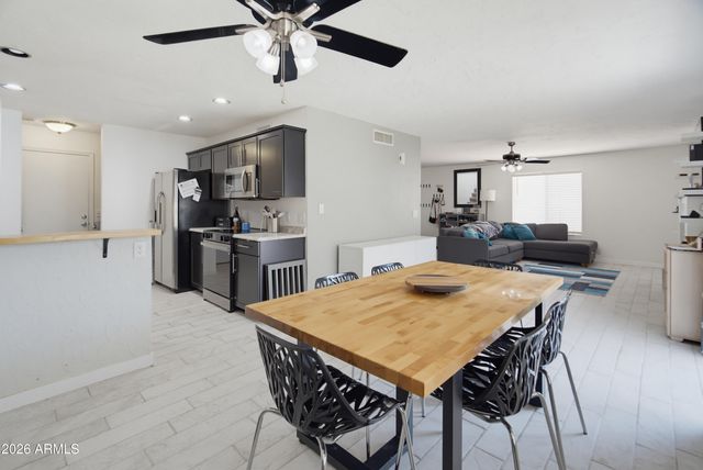 6623 W BROWN Street, Glendale, AZ 85302