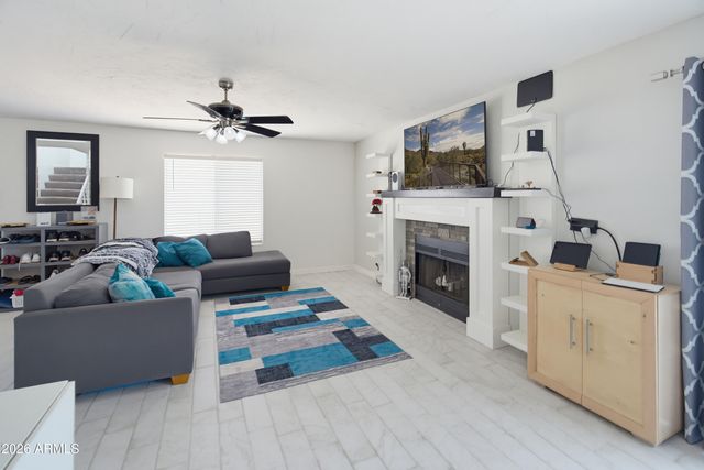 6623 W BROWN Street, Glendale, AZ 85302