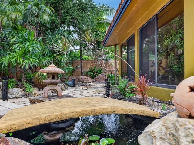 949 NE 25th Avenue, Pompano Beach, FL 33062