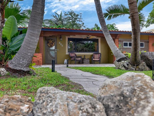 949 NE 25th Avenue, Pompano Beach, FL 33062