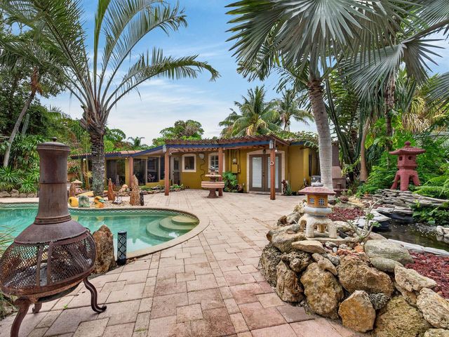 949 NE 25th Avenue, Pompano Beach, FL 33062