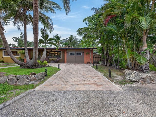 949 NE 25th Avenue, Pompano Beach, FL 33062