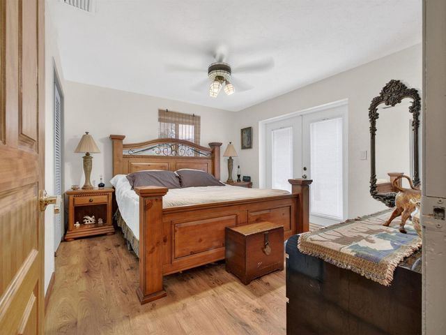 949 NE 25th Avenue, Pompano Beach, FL 33062
