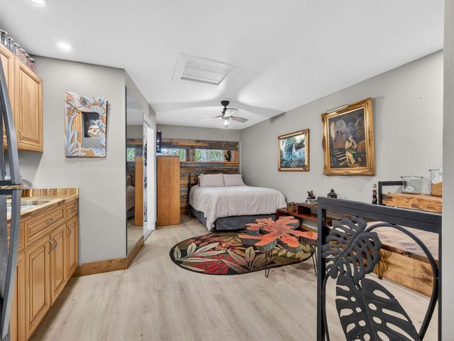 949 NE 25th Avenue, Pompano Beach, FL 33062