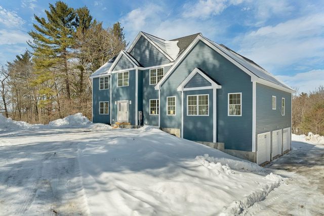 8 Wiley Hill Road, Londonderry, NH 03053