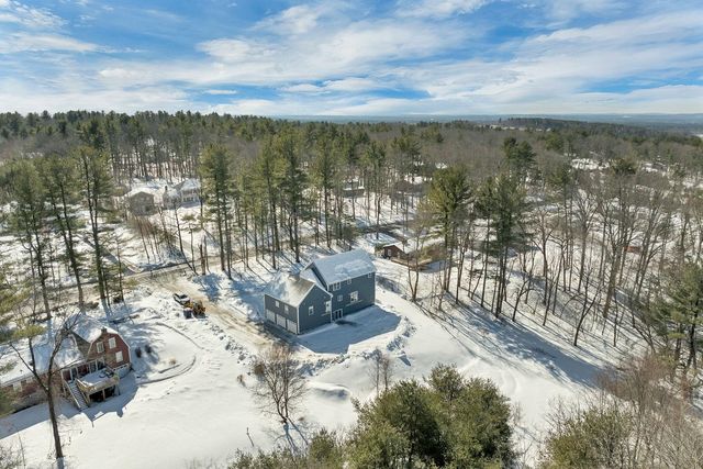8 Wiley Hill Road, Londonderry, NH 03053