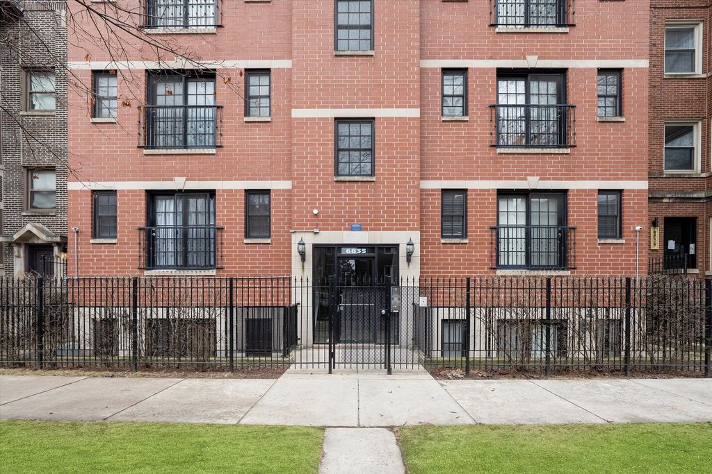 6835 S Cornell Avenue 2S, Chicago, IL 60649