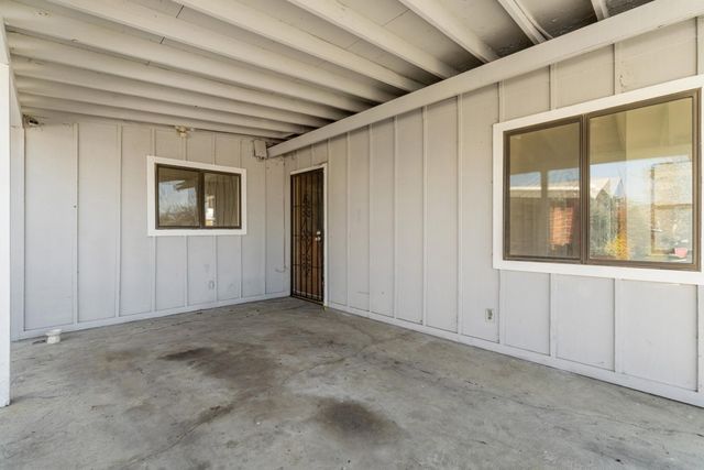 1704 1704 East St, Tracy, CA 95376