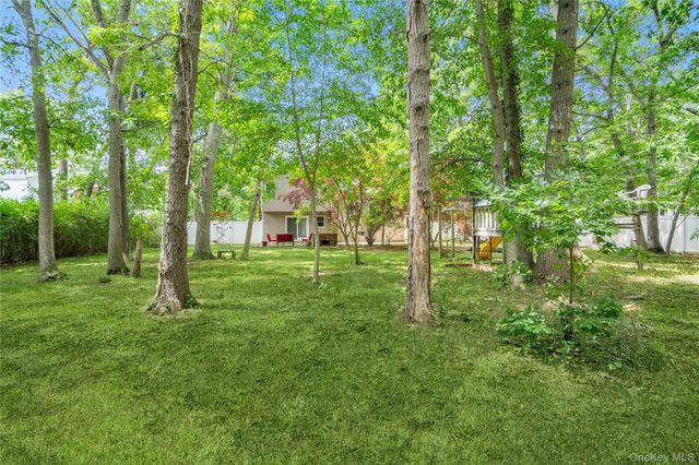 31 Artist Lake Boulevard, Middle Island, NY 11953