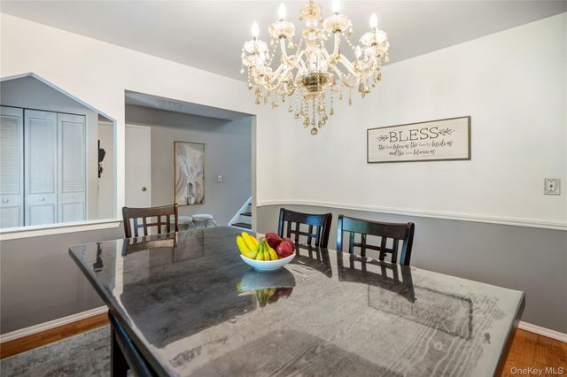 31 Artist Lake Boulevard, Middle Island, NY 11953