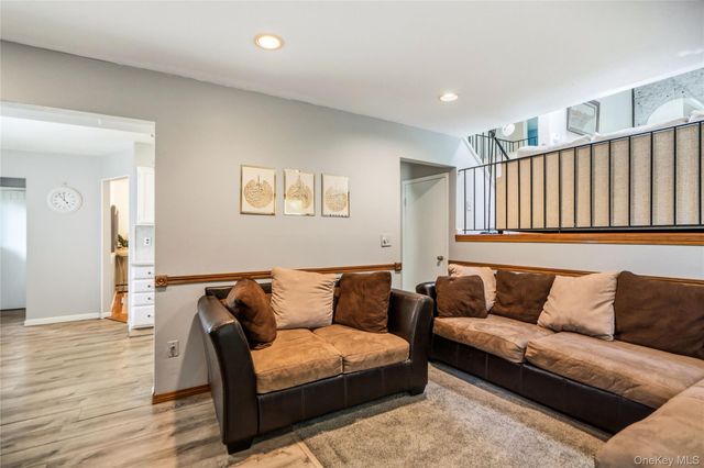 31 Artist Lake Boulevard, Middle Island, NY 11953