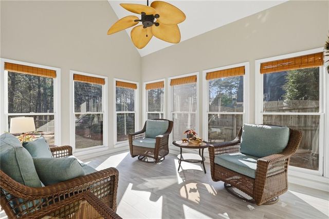 914 BridgeMill Avenue, Canton, GA 30114