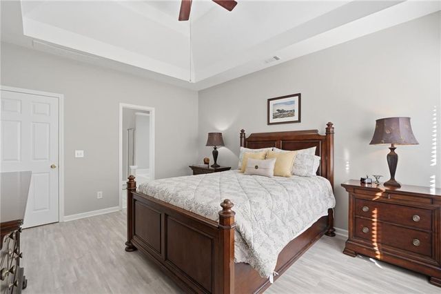 914 BridgeMill Avenue, Canton, GA 30114