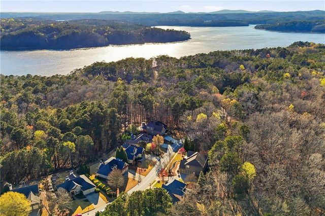 914 BridgeMill Avenue, Canton, GA 30114