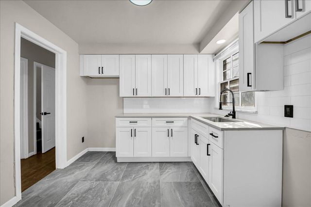 14188 Collingham Drive, Detroit City, MI 48205