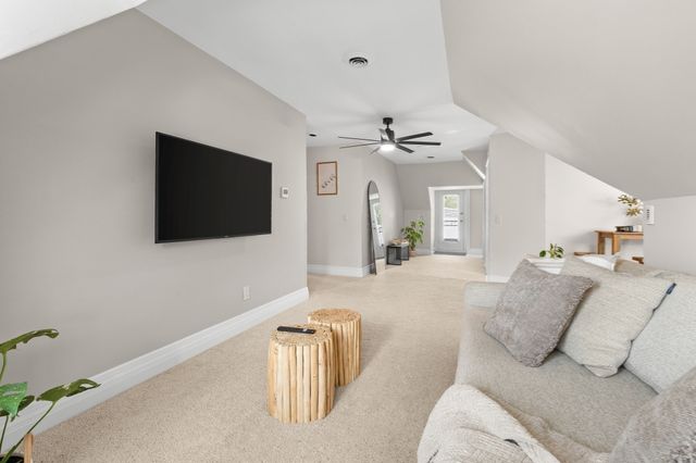 54 Bromfield Street 5, Newburyport, MA 01950
