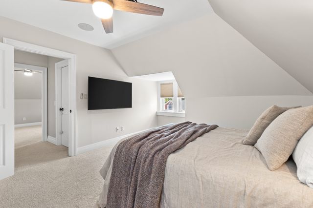 54 Bromfield Street 5, Newburyport, MA 01950