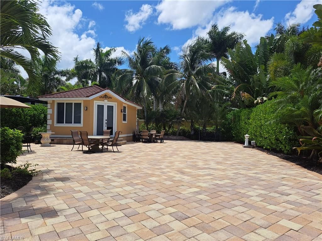 4400 Southern Breeze DR, NAPLES, FL 34114 — exterior