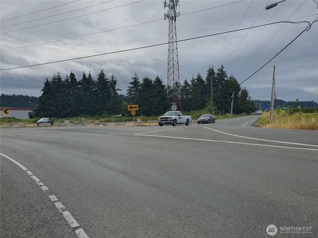 19210 Pioneer Way E, Orting, WA 98360