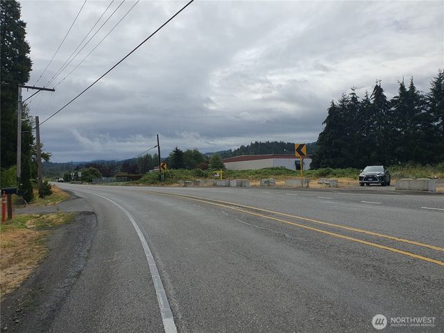 19210 Pioneer Way E, Orting, WA 98360