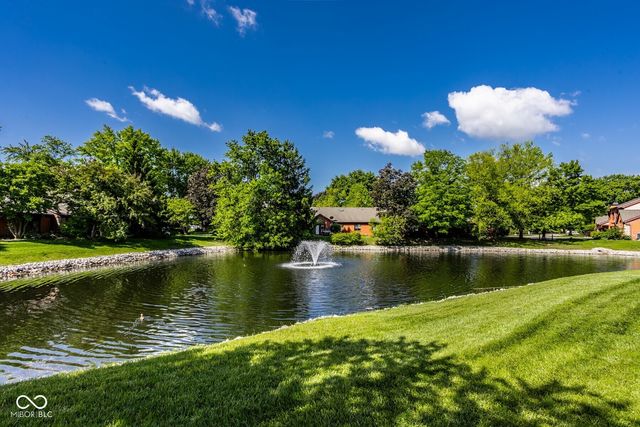 9350 Golden Leaf Way, Indianapolis, IN 46260