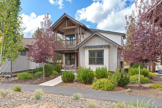 19737 SW River Camp Lane, Bend, OR 97702