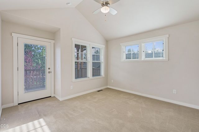 19737 SW River Camp Lane, Bend, OR 97702