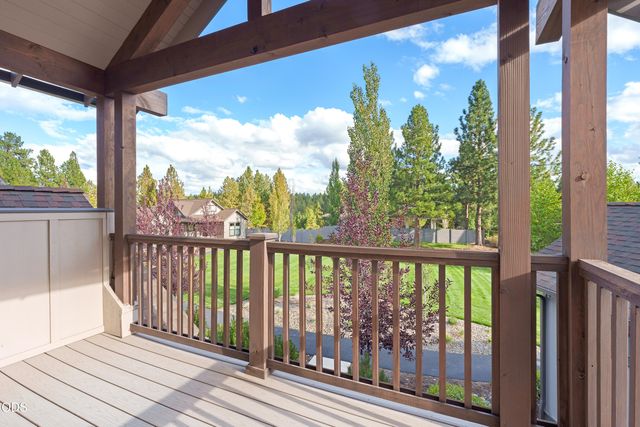 19737 SW River Camp Lane, Bend, OR 97702