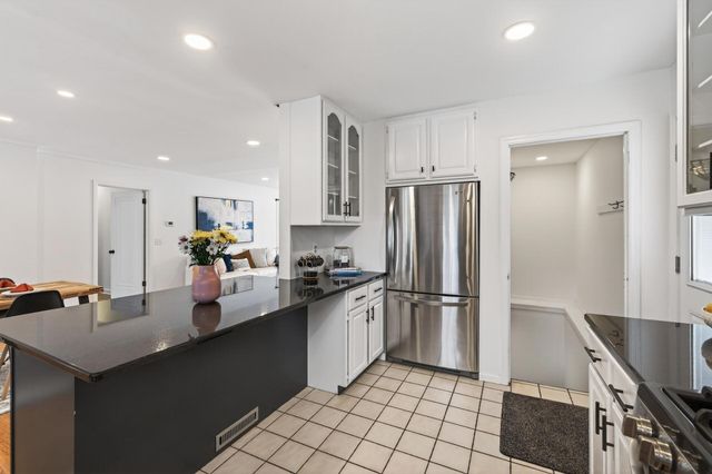 4930 Normandy Place, Golden Valley, MN 55422