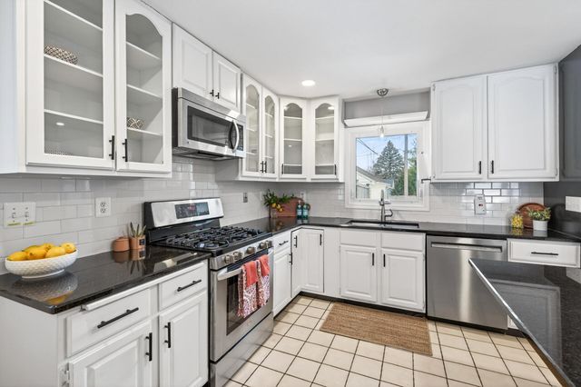 4930 Normandy Place, Golden Valley, MN 55422