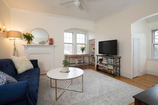 15 Braemore Rd 5, Boston, MA 02135