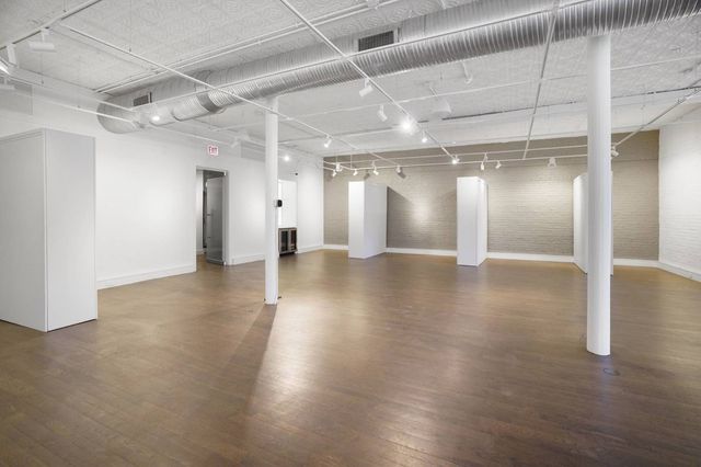 1910 W North Avenue, Chicago, IL 60622