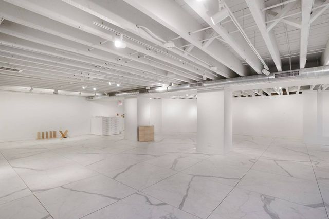 1910 W North Avenue, Chicago, IL 60622